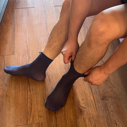 Man Socks Ultra-thin Short Stockings Men Sexy Business Tube Socks Soft Sheer Formal Ankle Man Socks See-Through