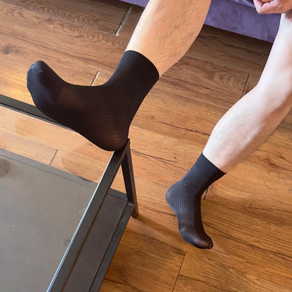 Man Socks Ultra-thin Short Stockings Men Sexy Business Tube Socks Soft Sheer Formal Ankle Man Socks See-Through